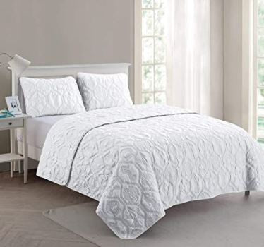 VCNY Quilt Set King White 3 Pcs Lightweight Shore Collection