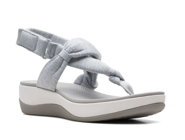 CLARKS Footwear Women Nicole Sandal Grey / Navy / 7.5 / Grey