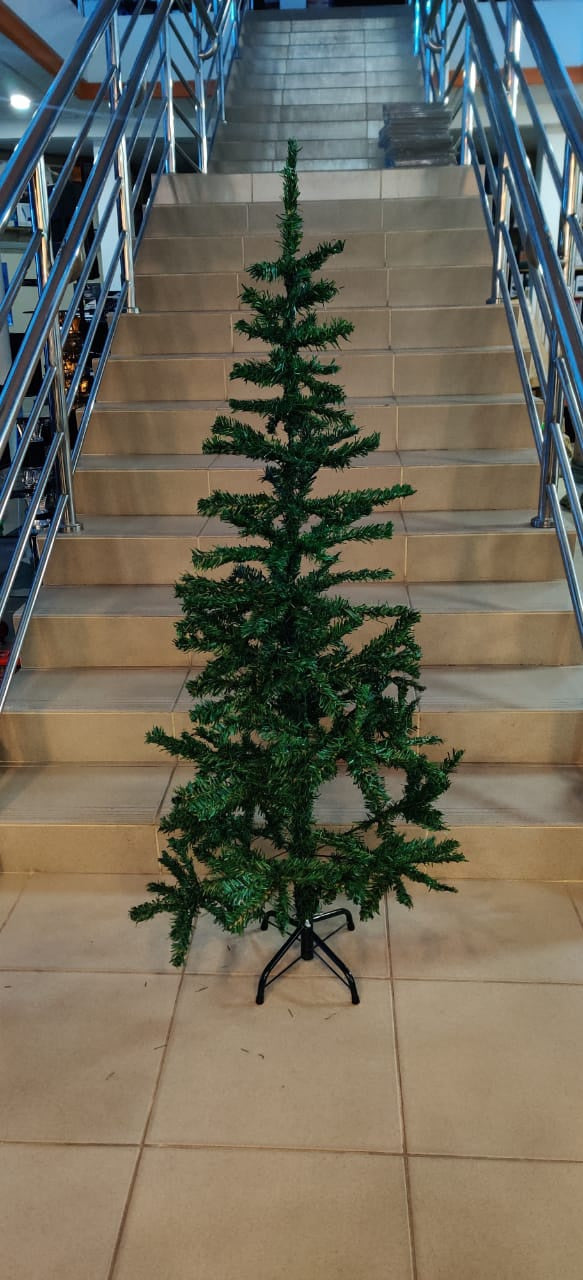 Christmas Decorations Tree Green 116 5FT