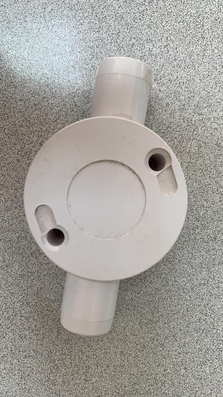 Conduit Box Circle 25MM 2WAY W/COVER
