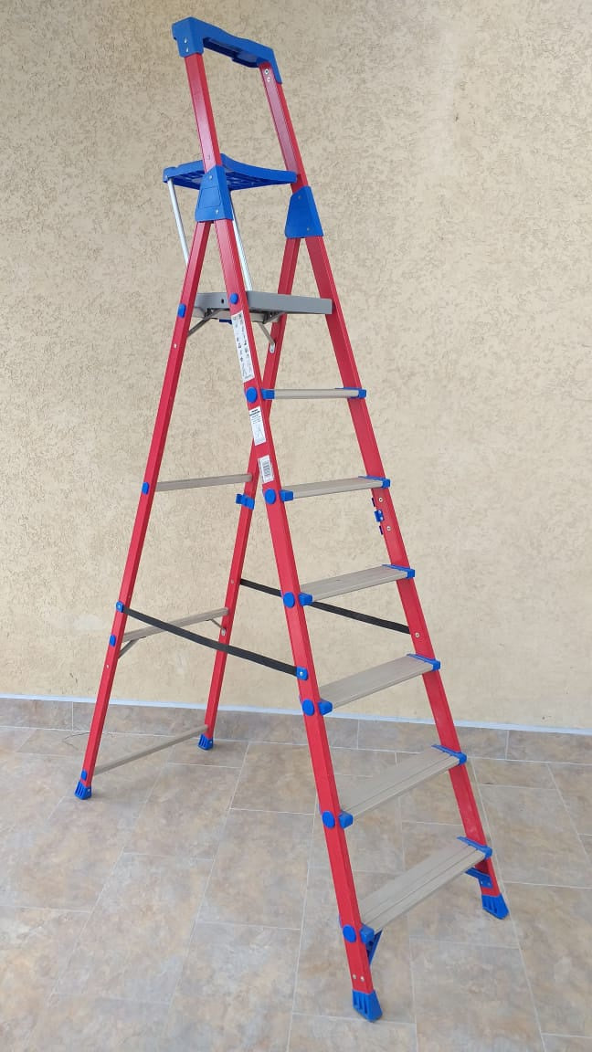 Ladder 6 Step Fiberglass 04-FR-15074 Red & Blue