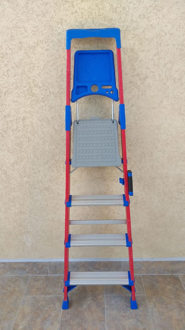 Ladder 3 Step Fiberglass 04-FR-15071 Red & Blue