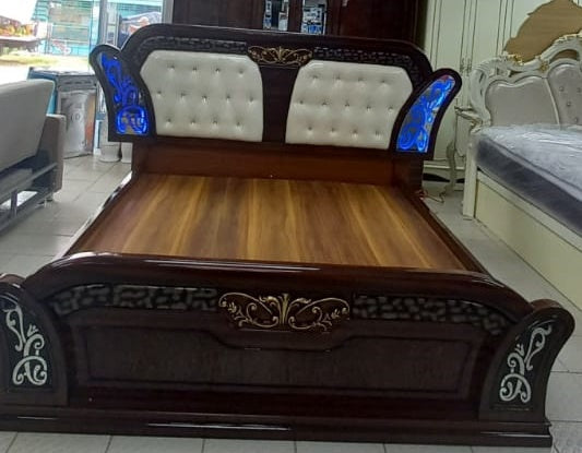 Bedroom Set Brown Complete