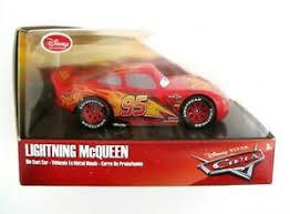DISNEY Toy Pixar Cars Lightning Mcqueen Die Cast 1: 43