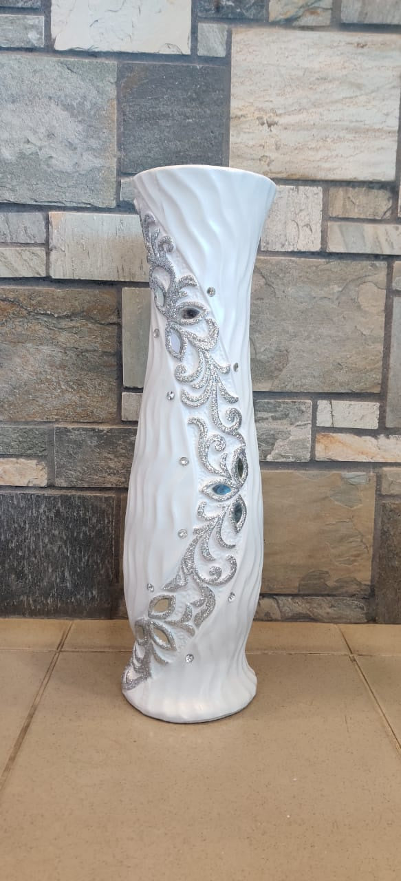Vase 24" EQ117 White and Silver