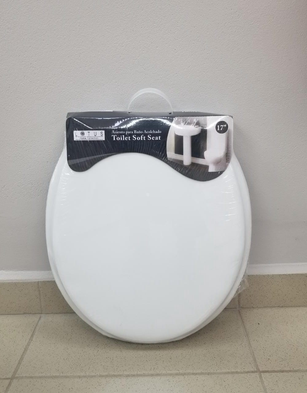 LOTUS Toilet Seat Soft 17" White #LHC-8406