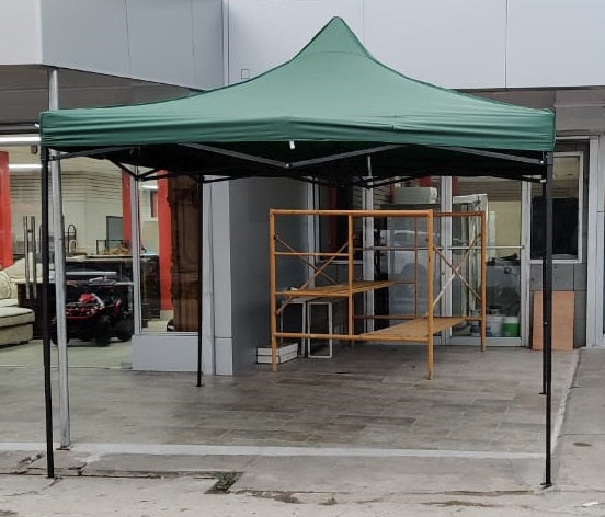 Tent Canopy 9.6' X 9.6' X 7'