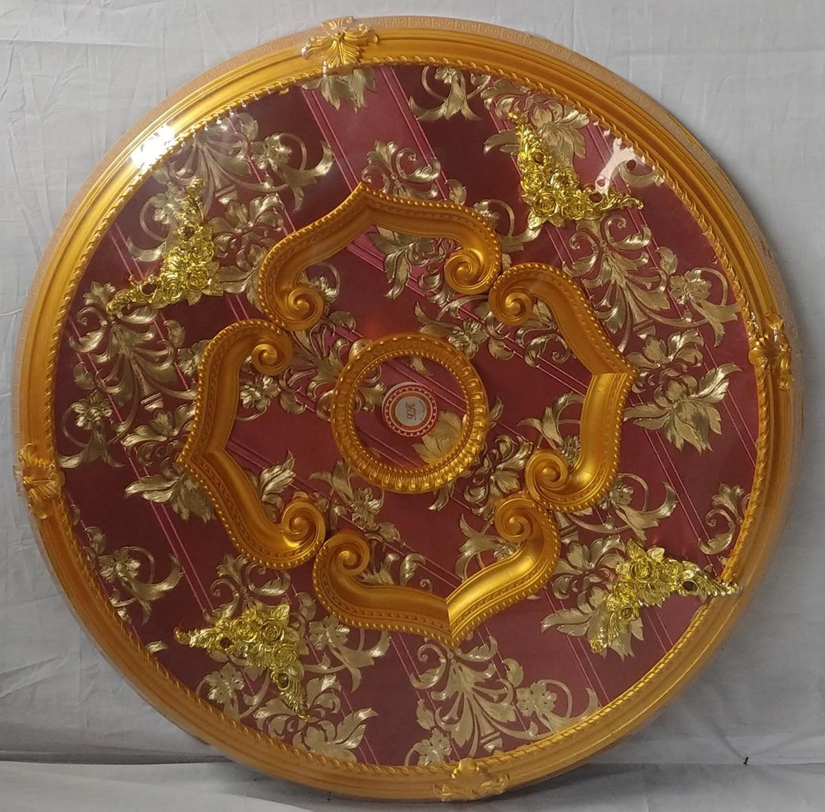 Ceiling Moulding Round 3' Gold & Red