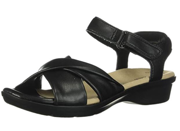 CLARKS Footwear Women's Loomis Chloe Sandal Black Synthetic
