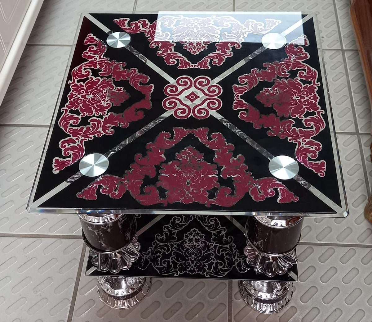 Glass Table 856A