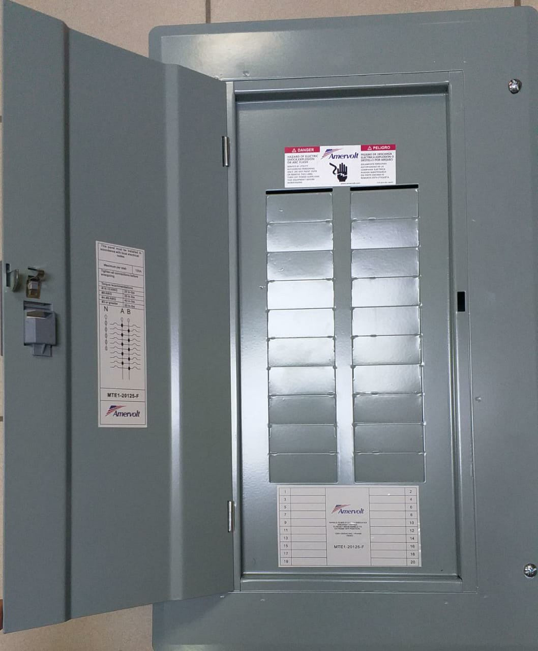 AMERVOLT Breaker Panel 20 X 40 MTE1-20125-F 125AMPS