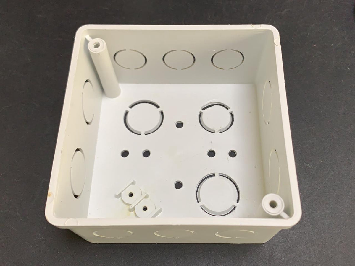 Base PVC 4" X 4" with 20/25MM Knockout