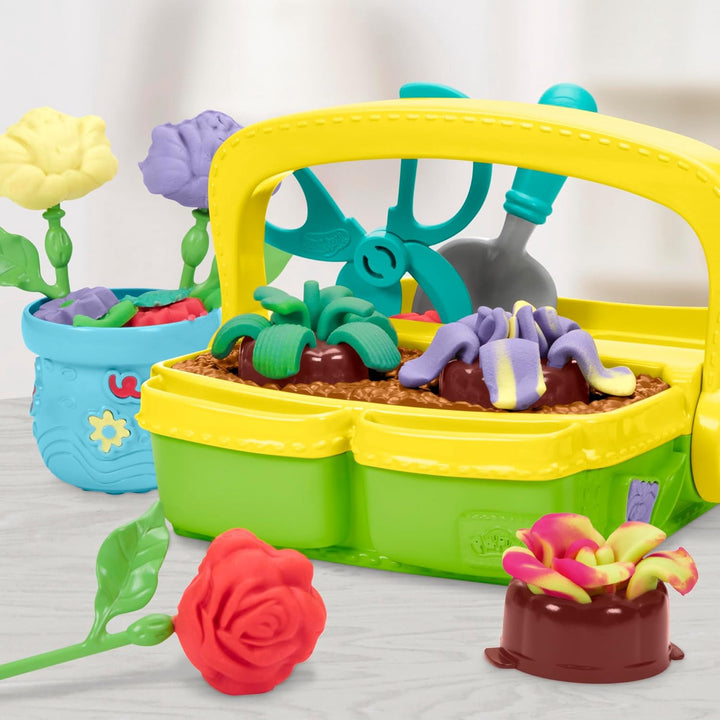 PLAY-DOH Toy Blooming Flower Garden