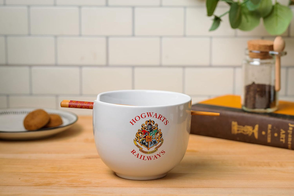 SILVER BUFFALO Ramen Bowl Harry Potter House Crest W/CHOPSTICK 20OZ