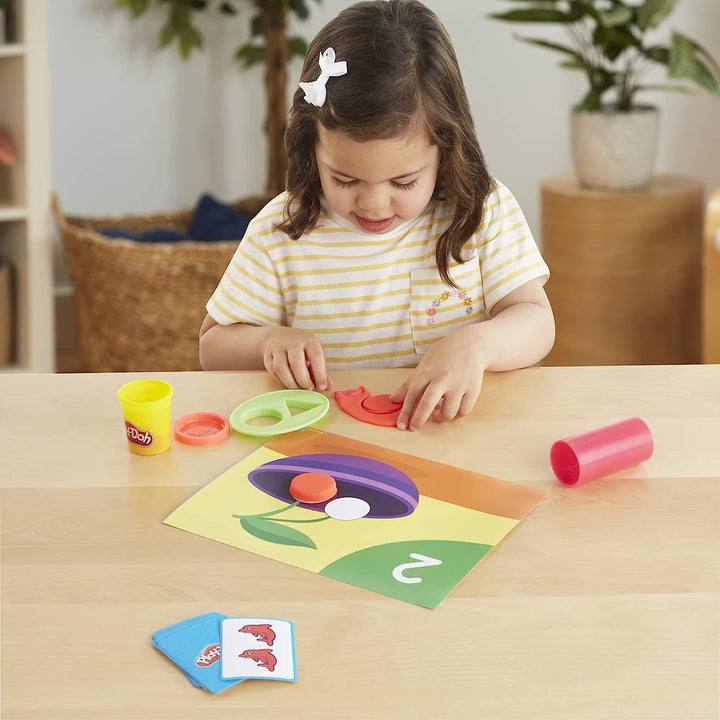 PLAY-DOH Toy Create and Count Numbers Playset Preschool W/6 Playmat