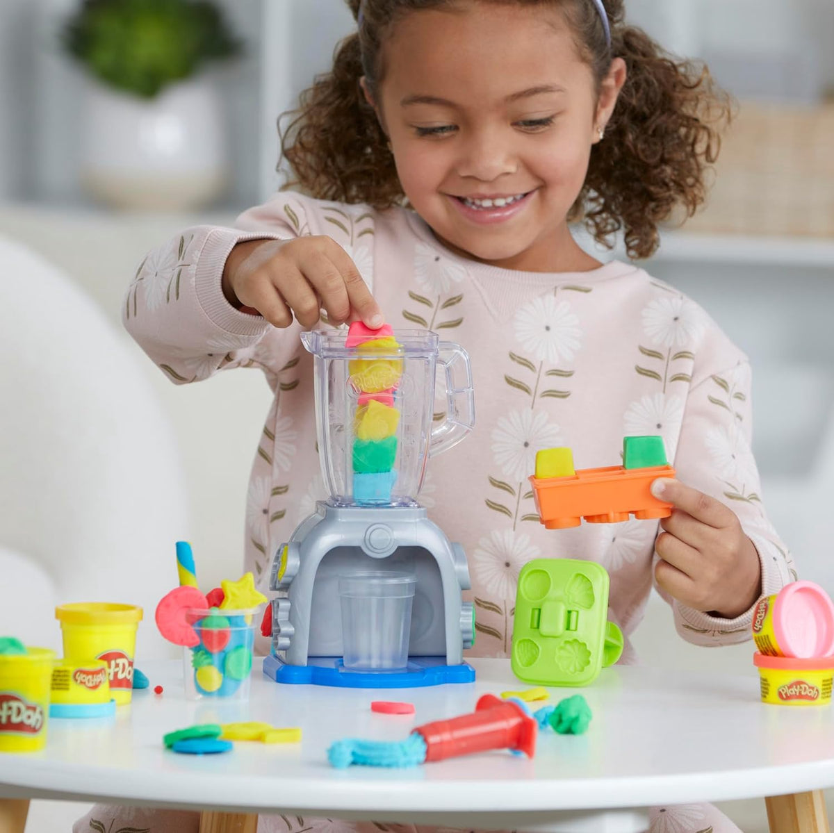 PLAY-DOH Toy Swirlin' Smoothies Blender Set