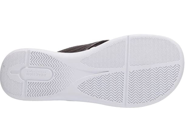 KENNETH COLE Footwear Reaction Women's Thong Sandal Pewter