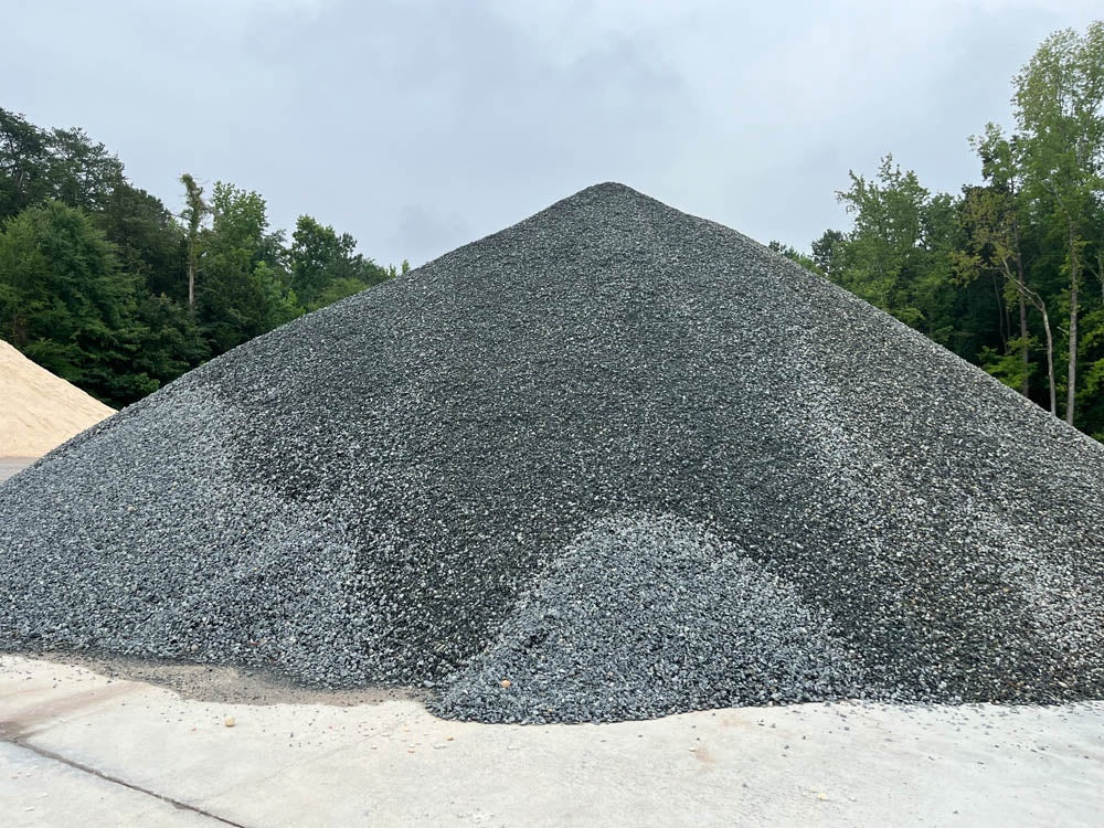 Stone 3/4" by Bucket / 1-TON Berbice Only