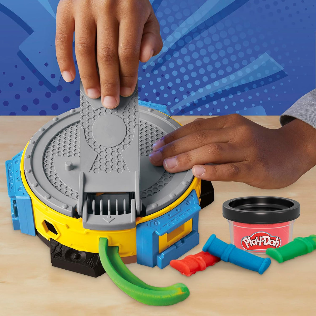 PLAY-DOH Toy Marvel Hulk Smash & Squish Playset