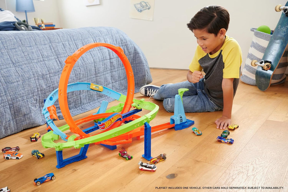 HOT WHEELS Toy Car Track Set Action Loop Cyclone Challenge