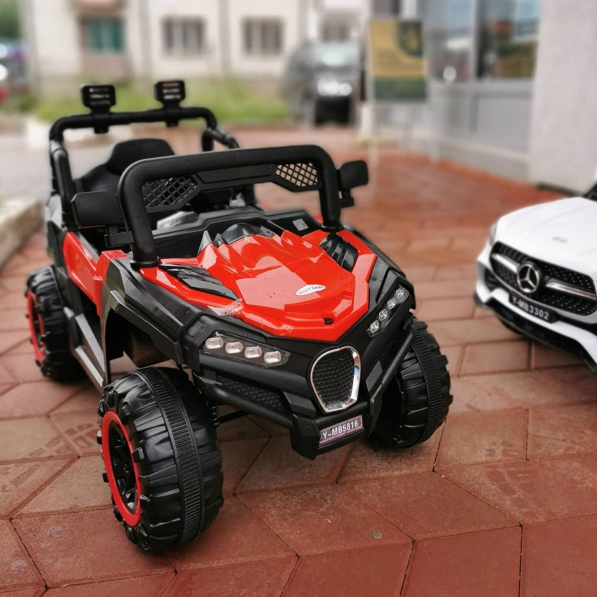 Toy Car Ride on 20-68 Y-MB5816