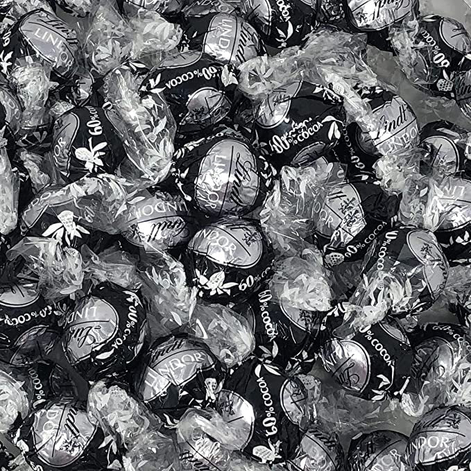 LINDT Lindor Extra Dark Lindor Chocolate 60% Cacao 150G