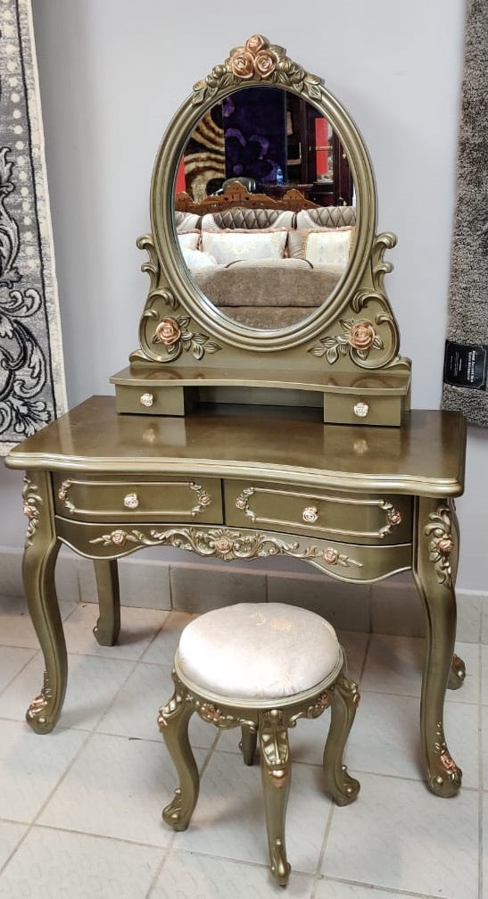 Dresser with Mirror & Seat 655