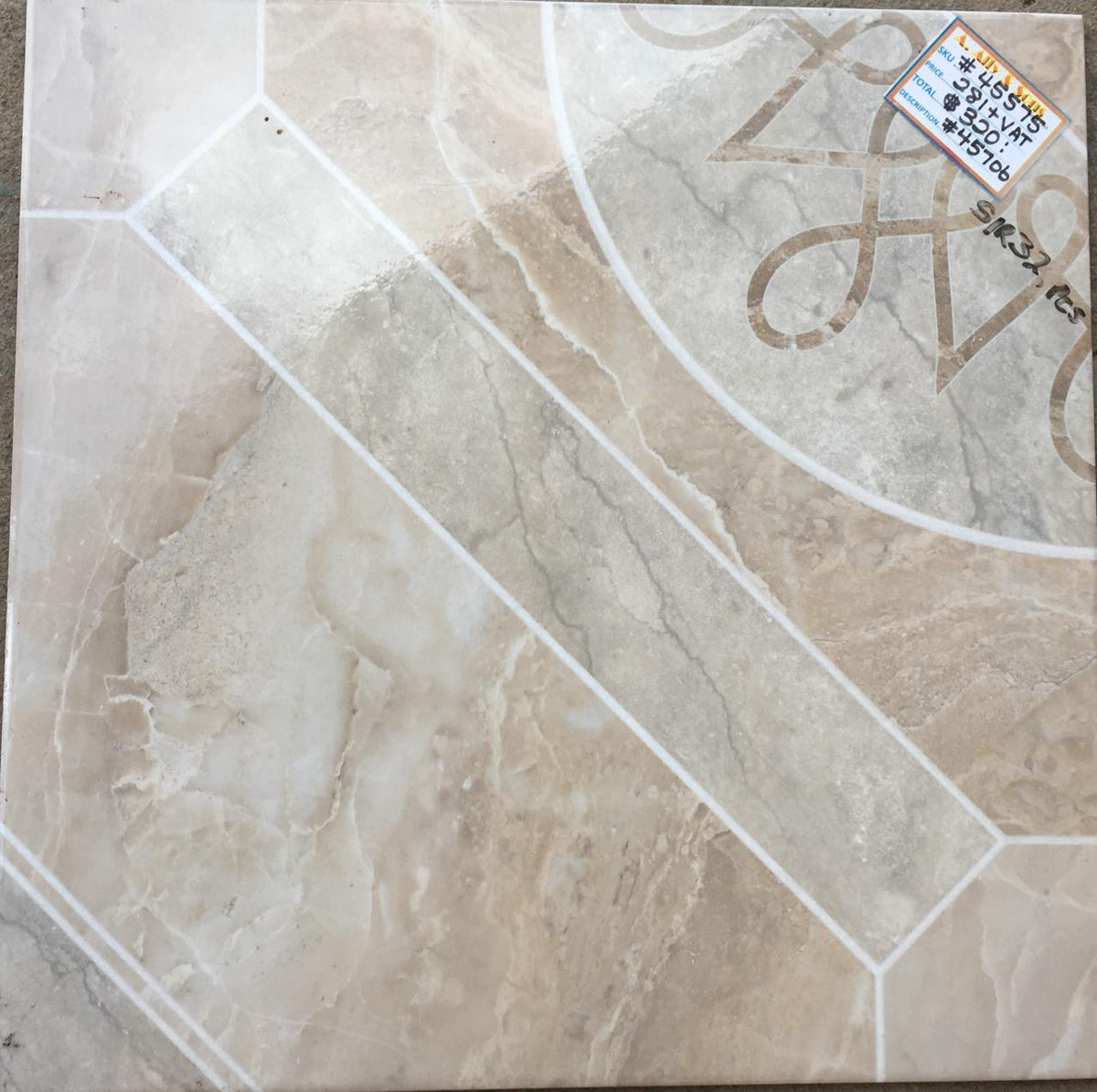 Tile Ceramic 18X18 #45706