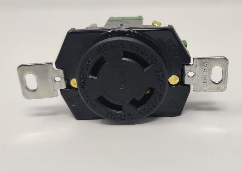 COOPER Point Single 4 Outlet L1430R