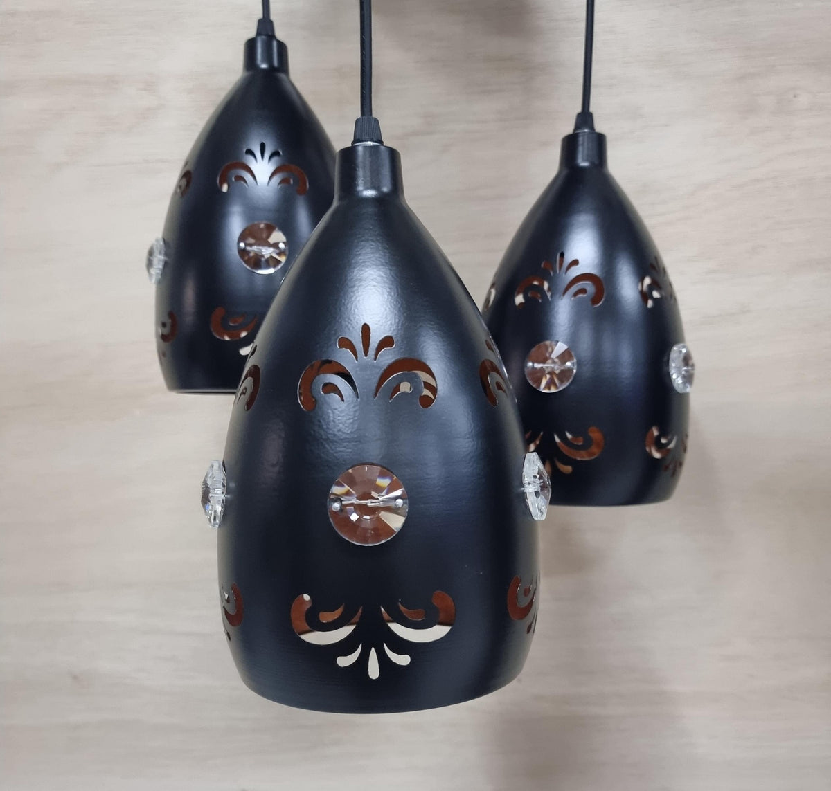 Light Fixture Pendant 3-BULB F83-3 LED Black Metal