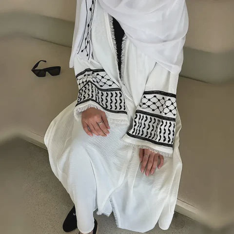 Gown Abaya Embroidery Black / White