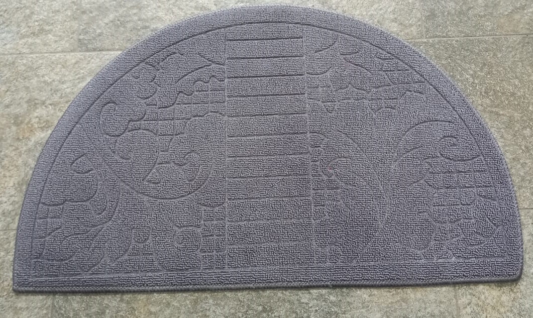 Floor Mat 30" X 19" DR7 Half Circle