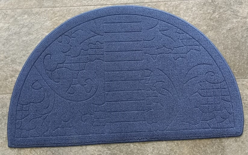 Floor Mat 30" X 19" DR7 Half Circle