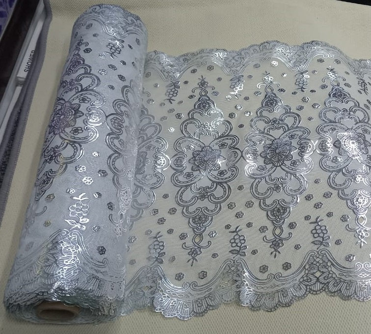 Doily Plastic YT1023 20" 50CM Sold Per Yard