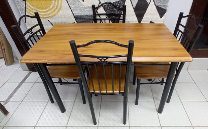 Wood Dining Table F22C-7 A-088 with 4 Chair Set Light Brown Wood Look