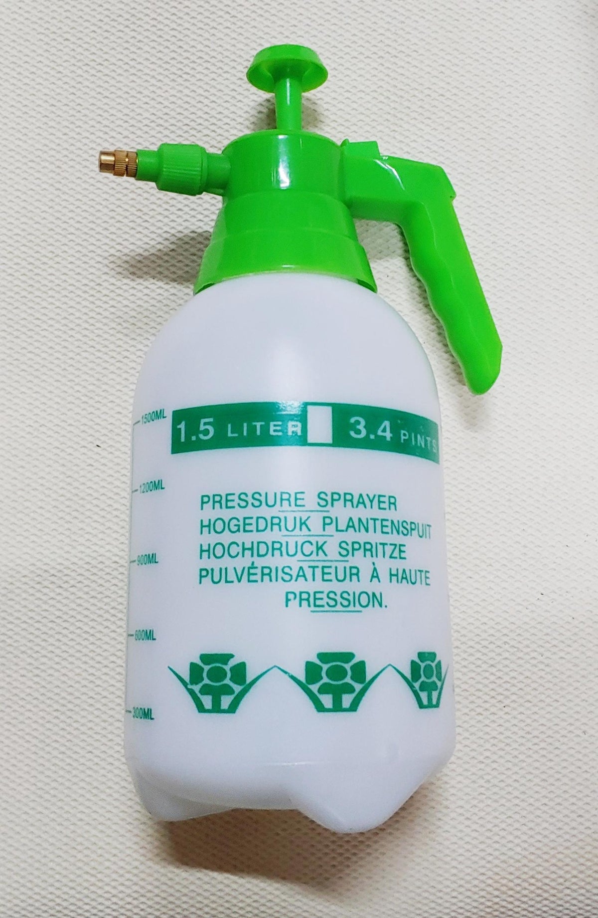 Spray Bottle Plastic 1.5LT / 3.4PTS NSC-2537