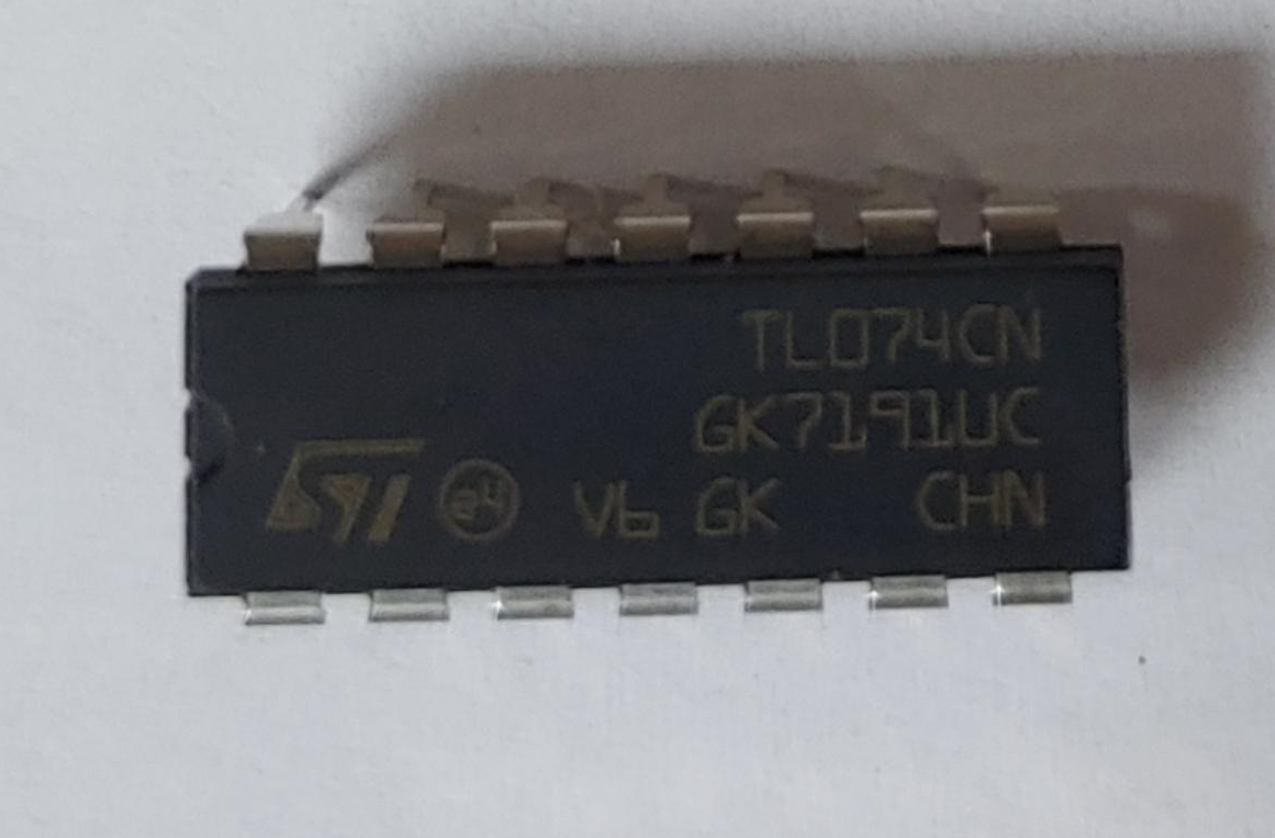 Tl 074CN Ecg 859 R1S1D#22
