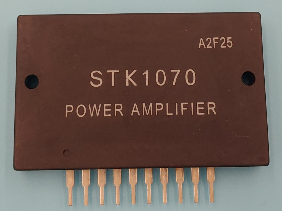 Stk 1070 Sanyo R2S8D#22