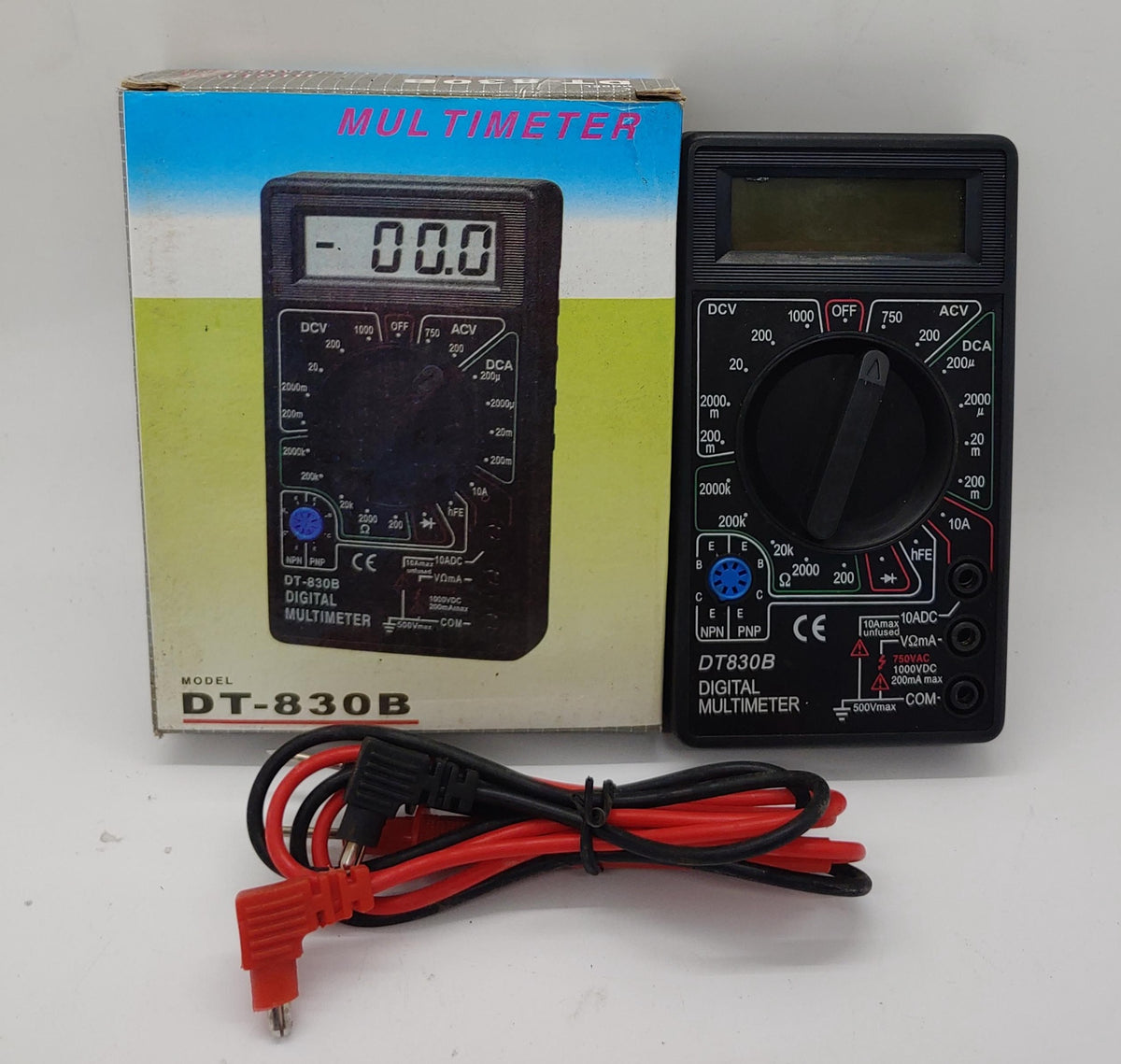 Multimeter Digital DT-830B
