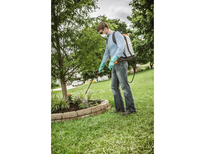 STIHL Spray Can 5 Gals SG-71