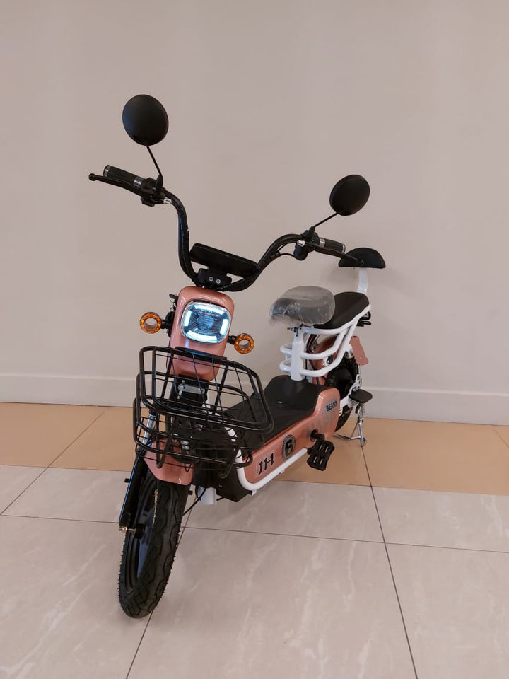 Electric Bike Ku Li Nan Bean Jh 6 1-COLOR 3-SPEED with Mirrors, Turn Signals, Alarm and Charger Ebike