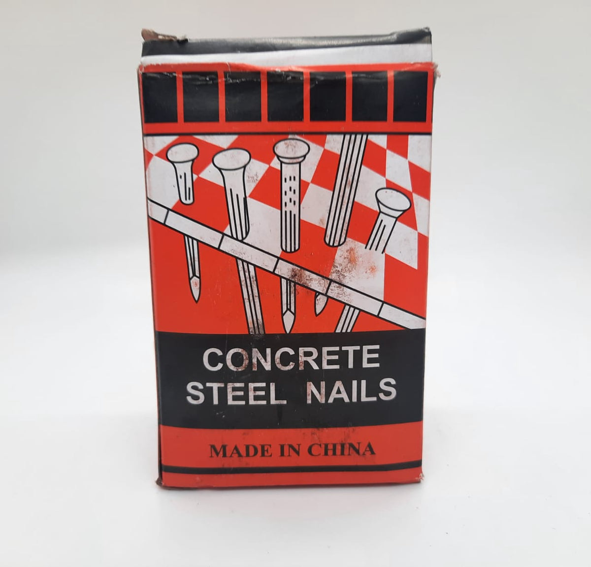 Nail 2 1/2" Concrete 1KG/2 1/4LB Red Box YL466 (Black Nail)