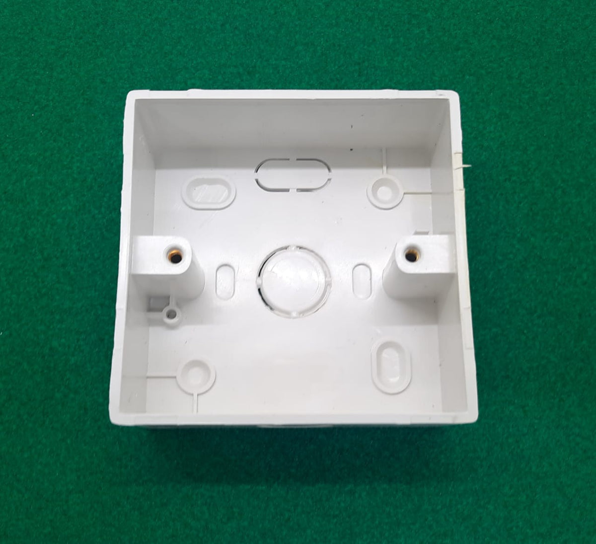Base PVC 3" X 3" White