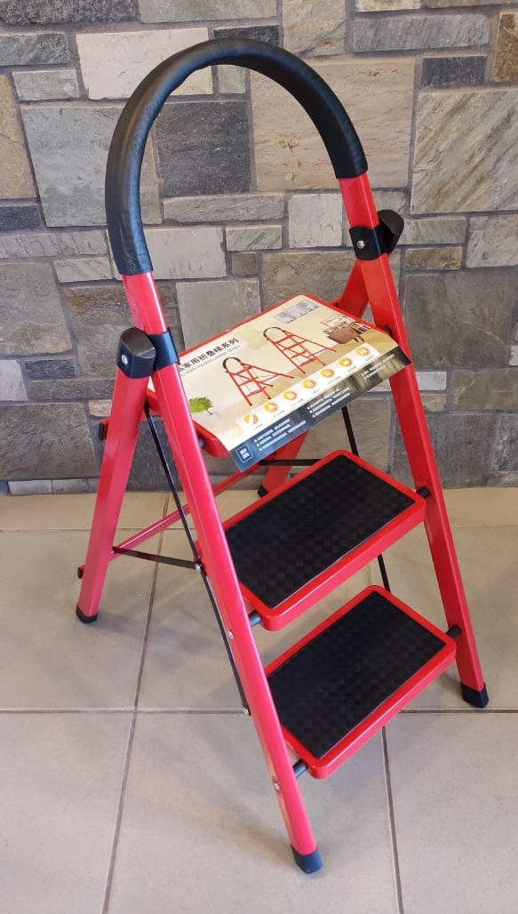 Ladder 3 Step Homestar Red NS-311836