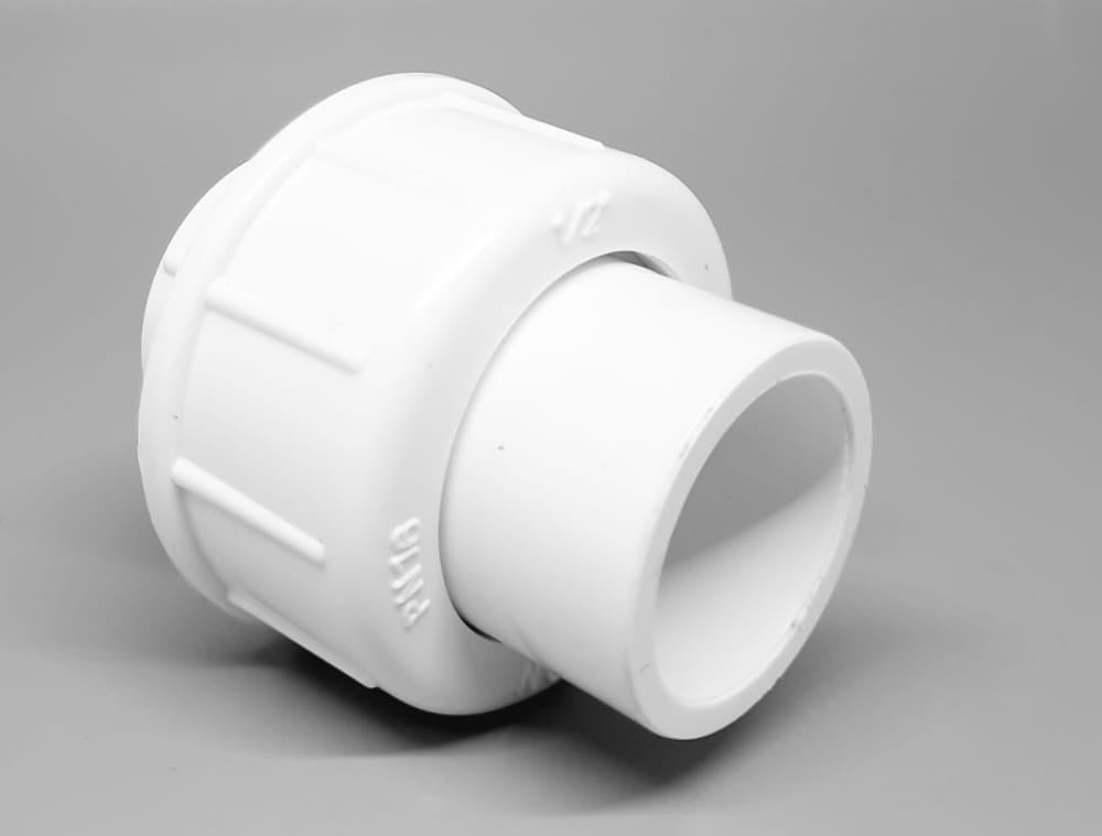 PVC Union 1/2" Light