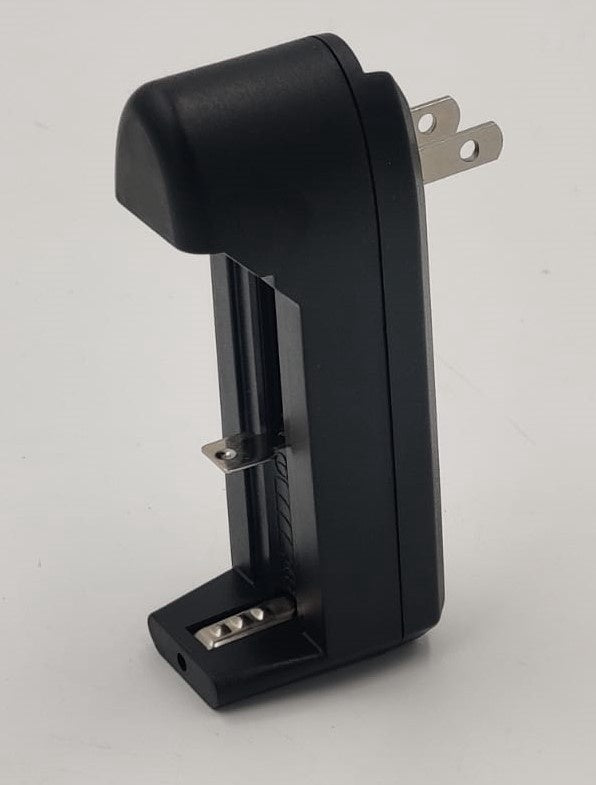 Unversal Charger Black HZM888MA 100-240V 300MA