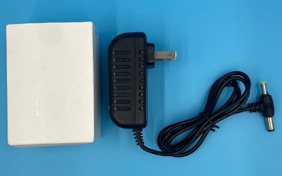 GENERIC Adaptor AC/DC 1520 15V 2A 100-240V Double Tip