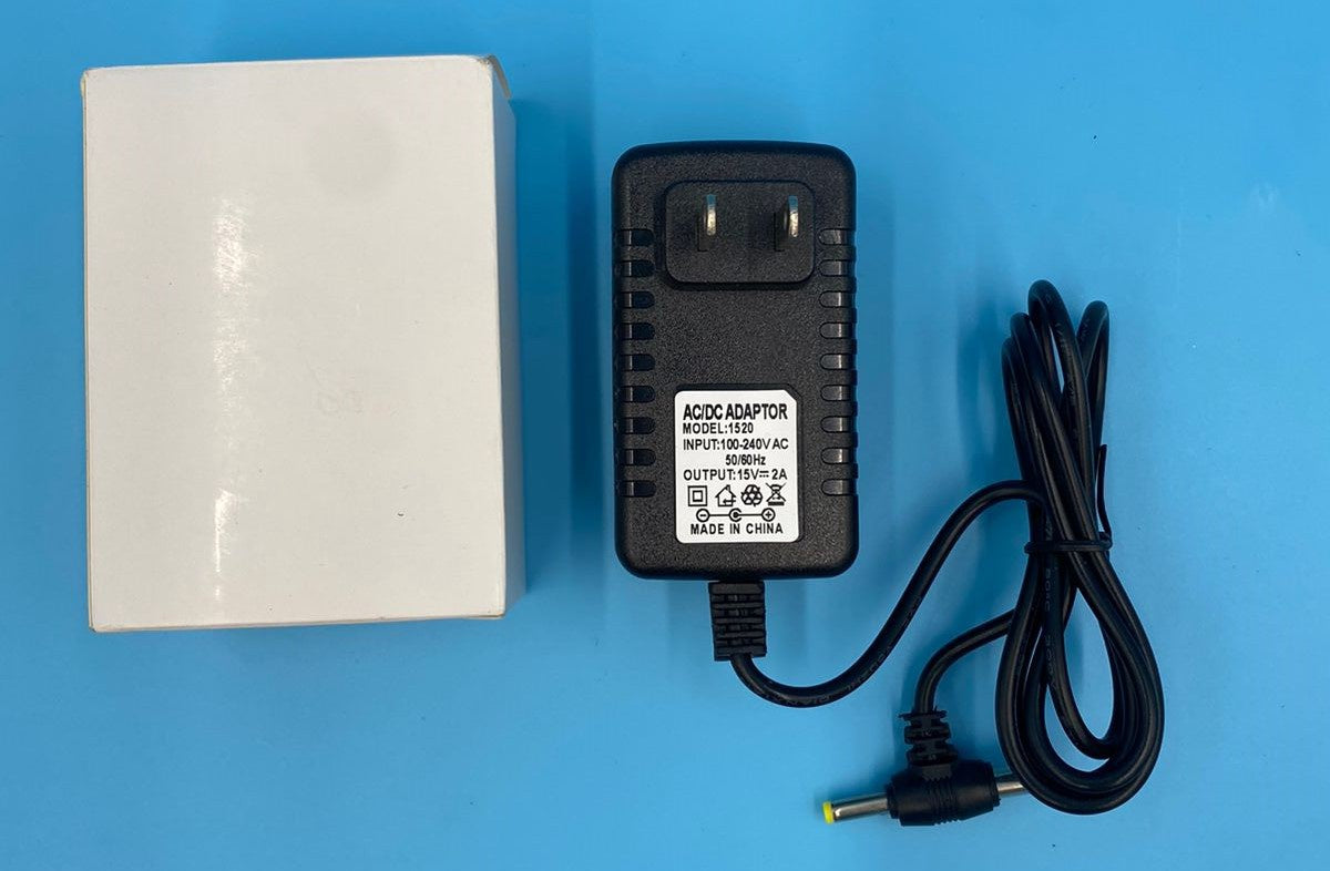GENERIC Adaptor AC/DC 1520 15V 2A 100-240V Double Tip