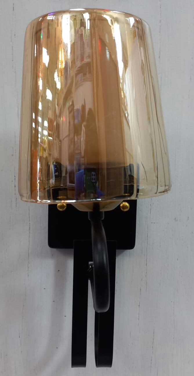 Light Fixture G1 Wall