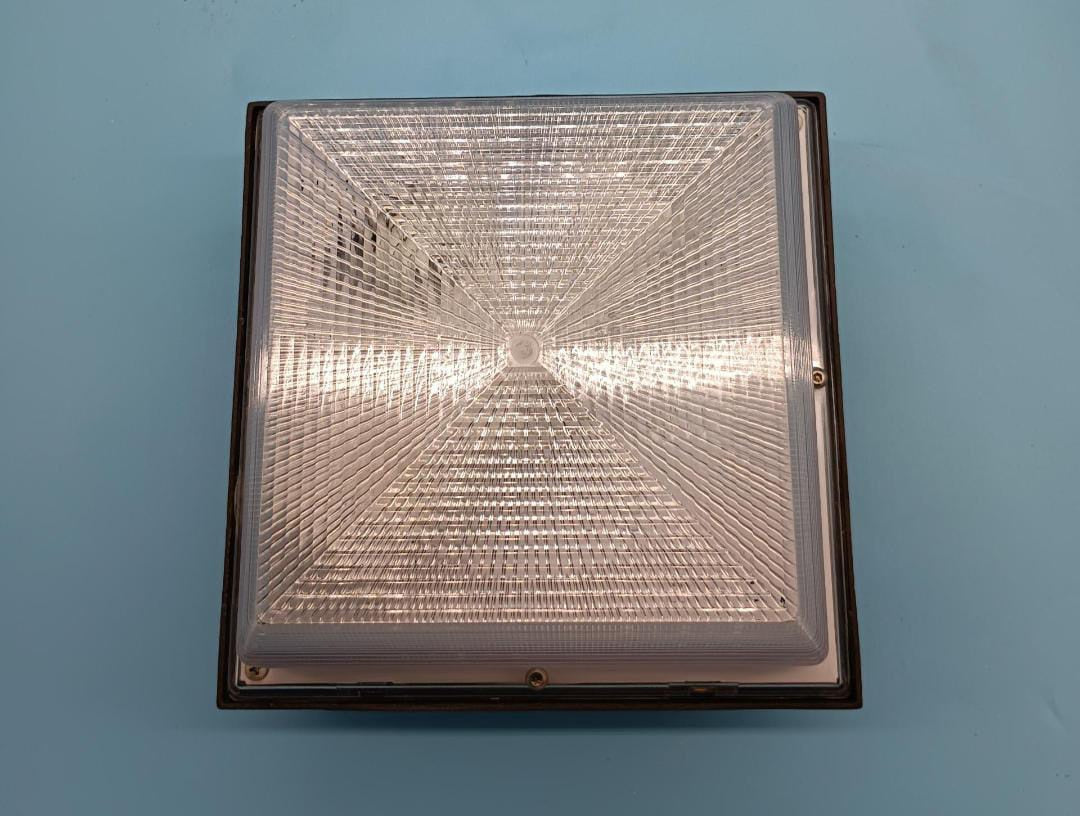 JADCO Lamp Outdoor JVR42CFLMVM-PK 8X8"